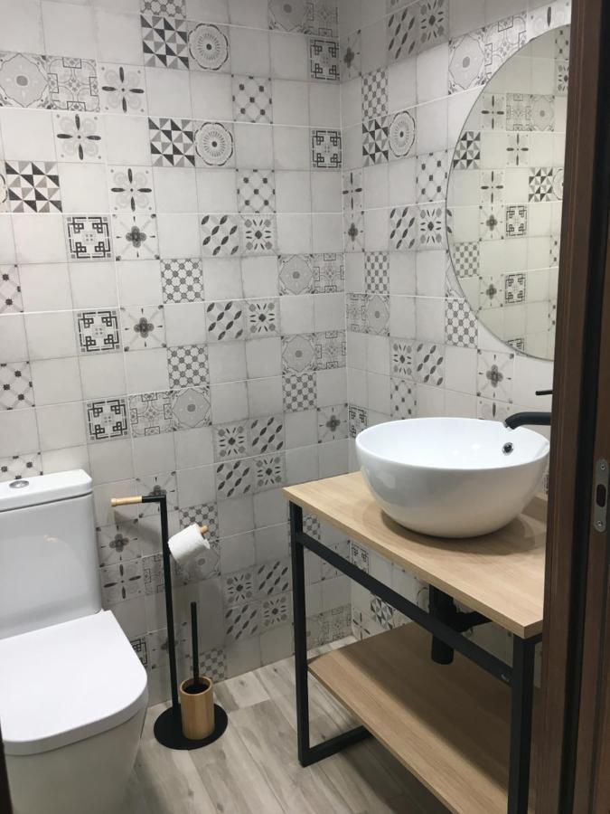 Apartamentos Bajo Pena Apartamentos Sanlorien El Pueyo de Araguas Bagian luar foto
