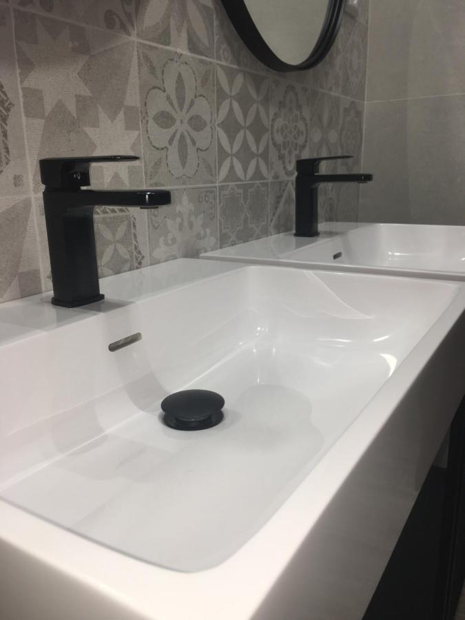 Apartamentos Bajo Pena Apartamentos Sanlorien El Pueyo de Araguas Bagian luar foto